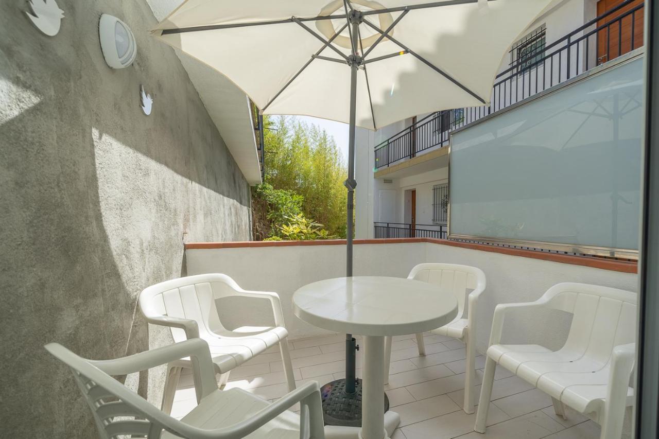 Apartamentos Costamar โยเรตเดมาร์ ภายนอก รูปภาพ